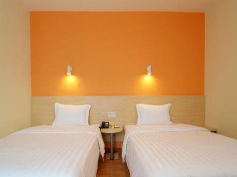 7Days Inn Guilin Zhengyang Road Pedestrain Street Extérieur photo
